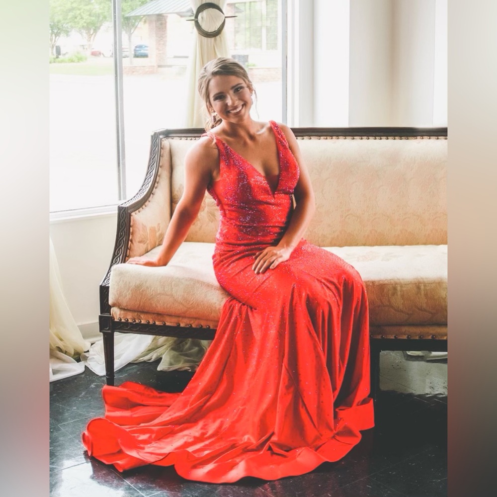 Sherri Hill gown